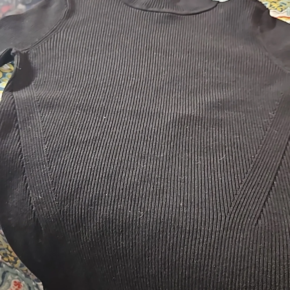 Chico's Marielle Mock Neck Top - Picture 9 of 9